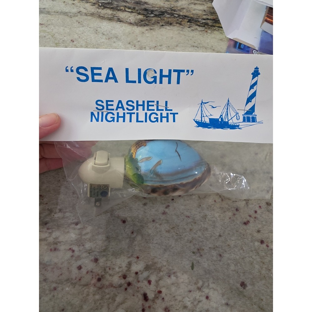 Sea Light Seashell Nightlight handpainted new